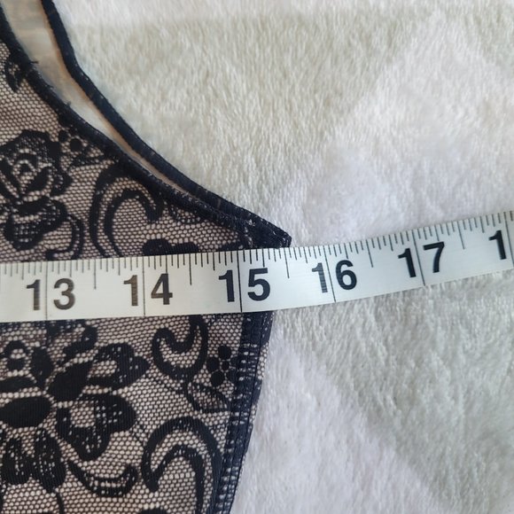 Sexy Chemise Slip Dress, Lace Pattern Shapewear Lingerie, Size L/M - Picture 8 of 9